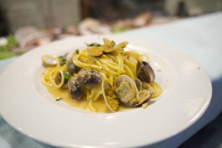 Spaghetti alle vongole veraci