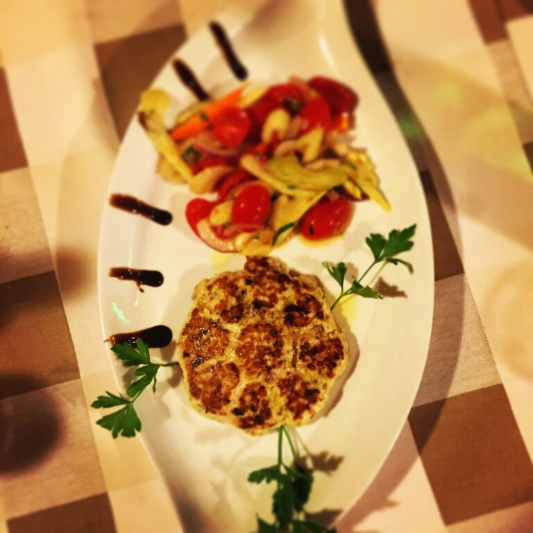 Gegrilltes Gemüse und Törtchen
